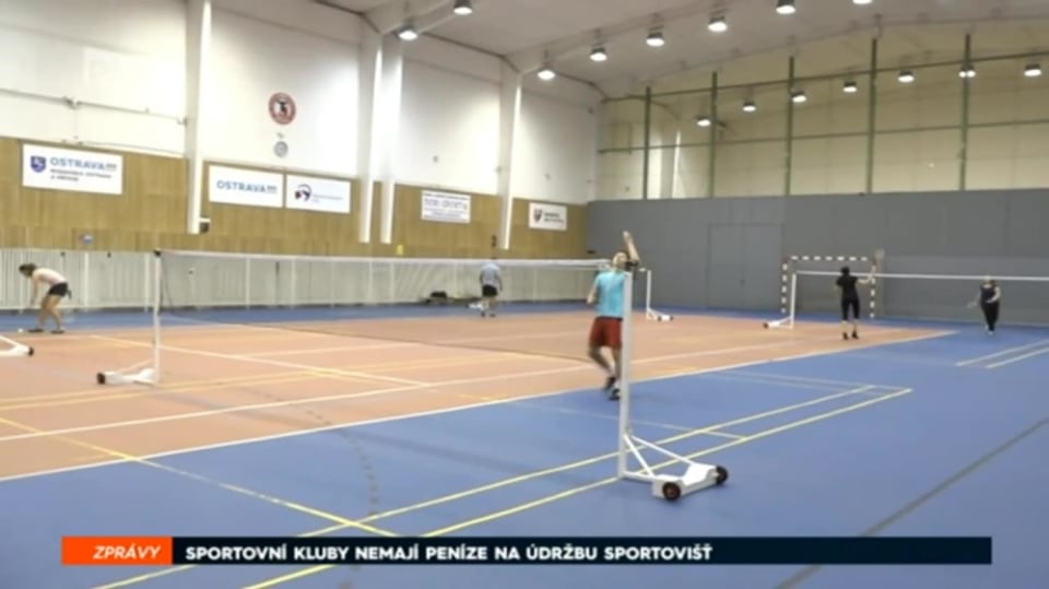 10. 4. 2018 ZPRÁVY: SPORTOVNÍ KLUBY NEMAJÍ PENÍZE NA ÚDRŽBU SPORTOVIŠŤ